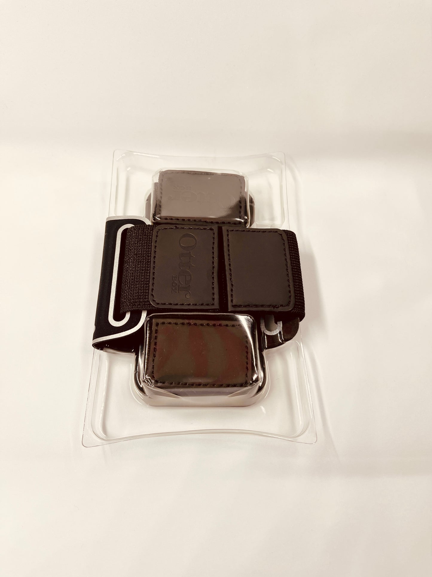 OtterBox Universal Armband for 4"-5" Smartphones Holder